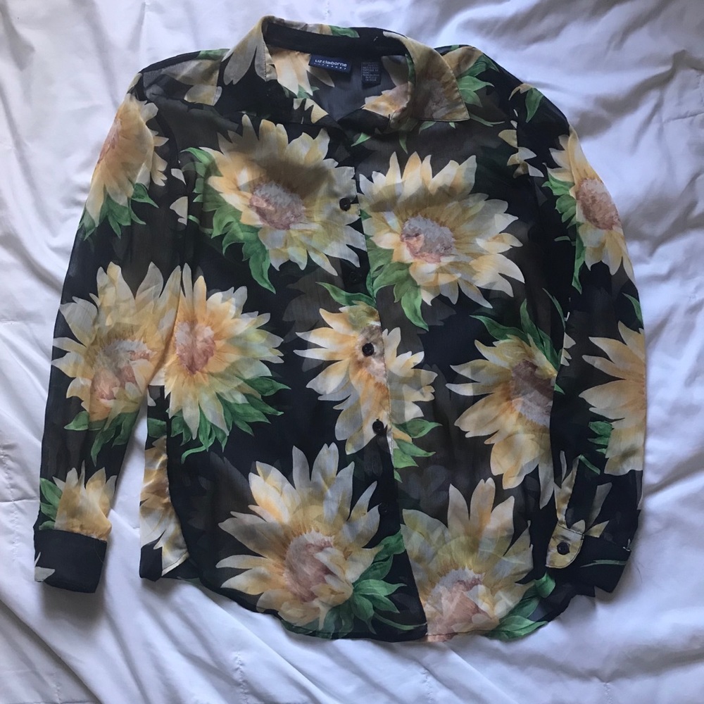 Long sleeve Liz Claiborne Blouse Size Small